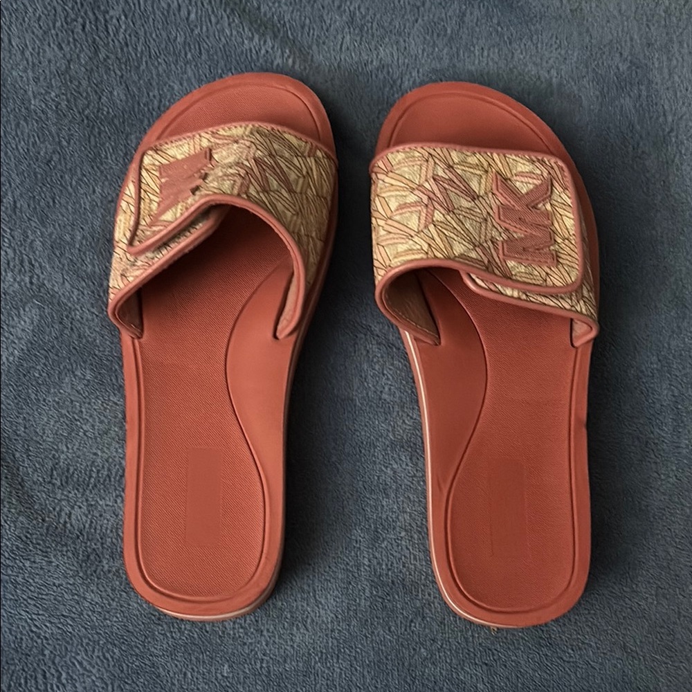 Stylish Women's Slide Sandals